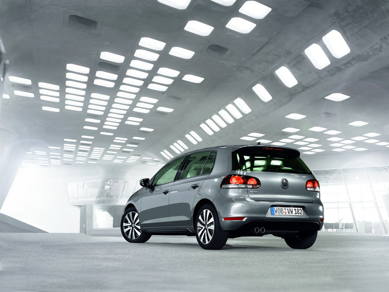 Illustration for article titled Volkswagen Golf GTD: GTI Style With Diesel Economy